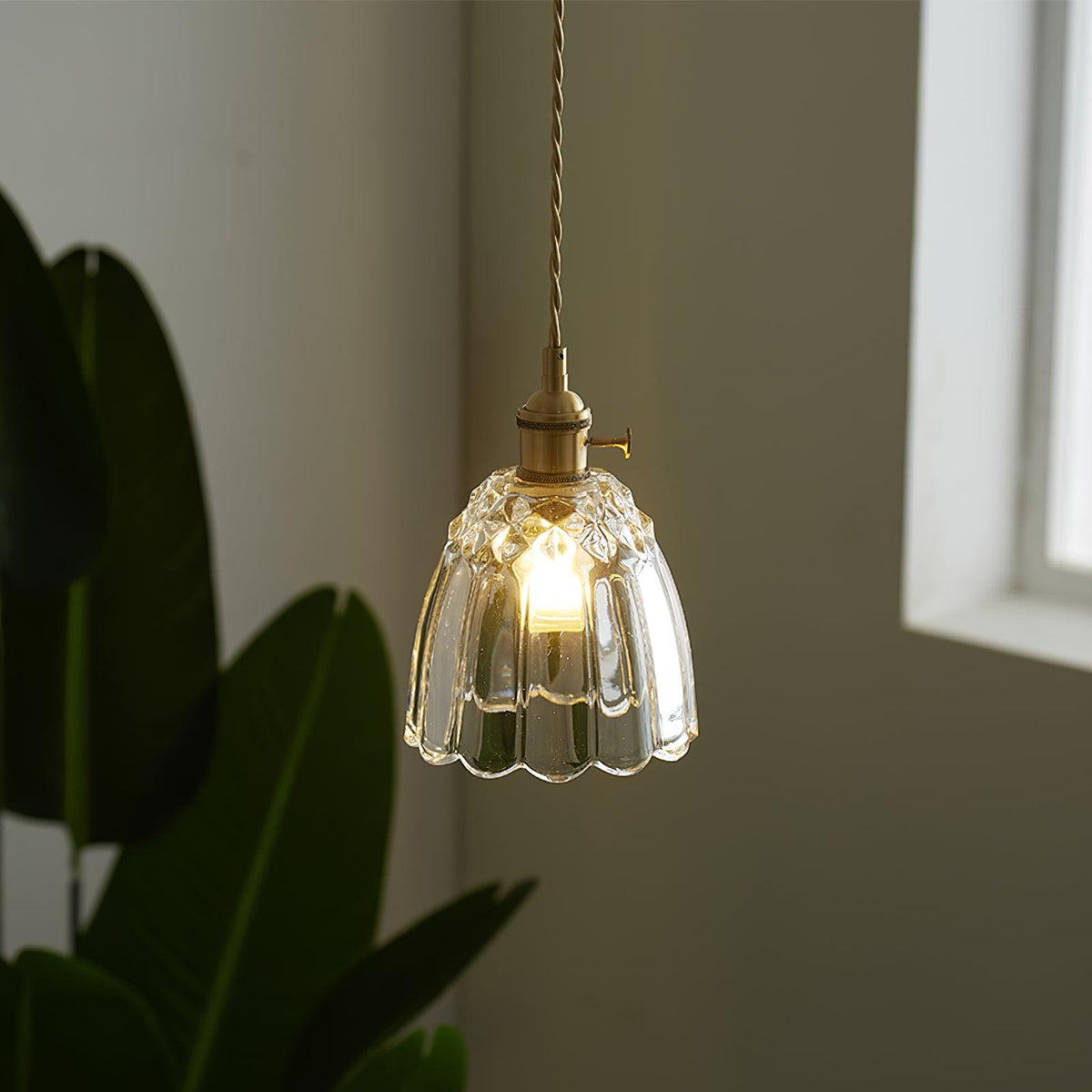 Nerithce Moderne hanglamp van messing en glas