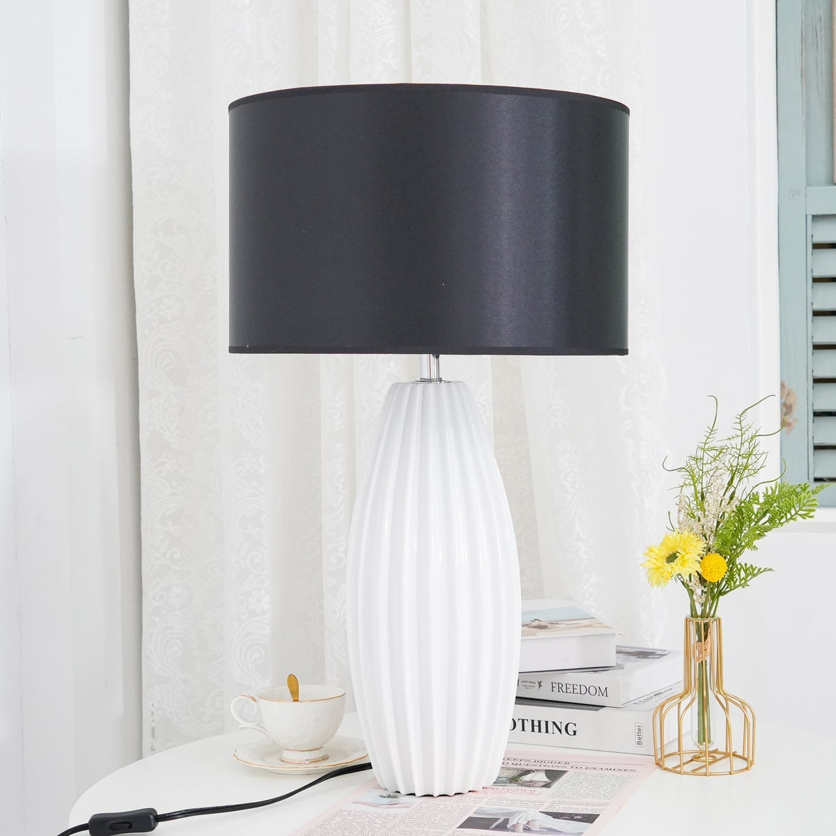 Terioina Moderne tafellamp van keramiek