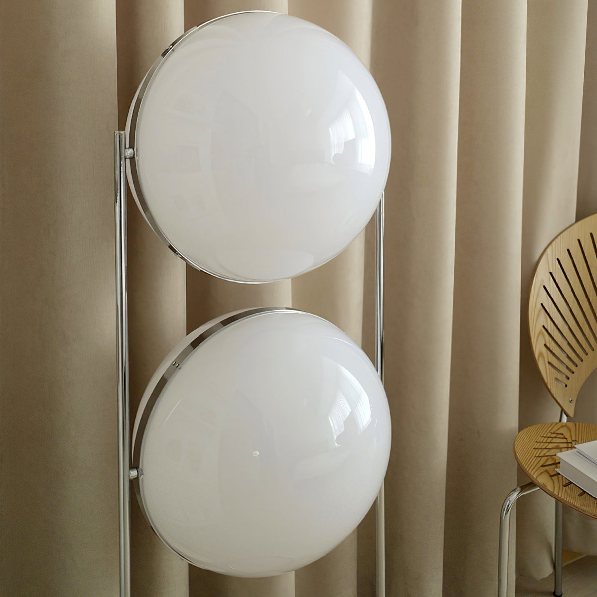 Sorarielle vloerlamp