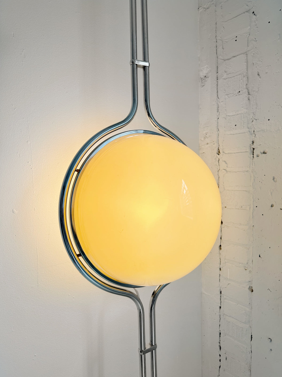 Avenoriella vloerlamp