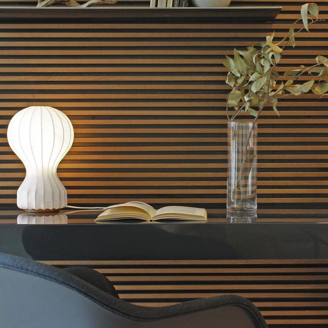 Lirove staal Sculptural tafellamp