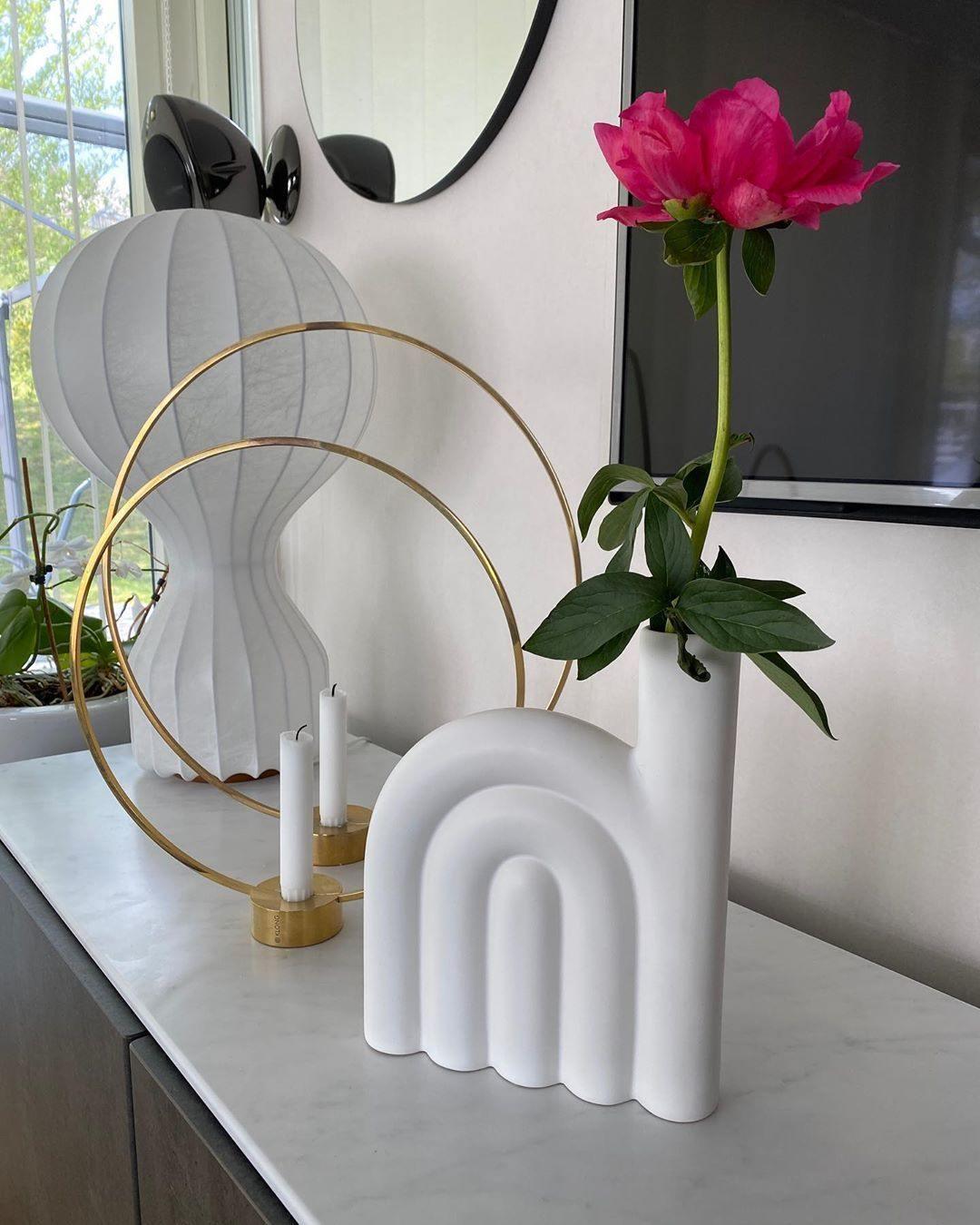 Lirove staal Sculptural tafellamp