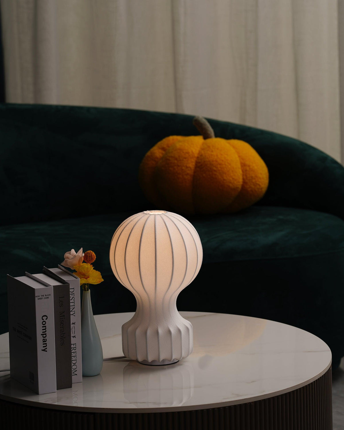Lirove staal Sculptural tafellamp