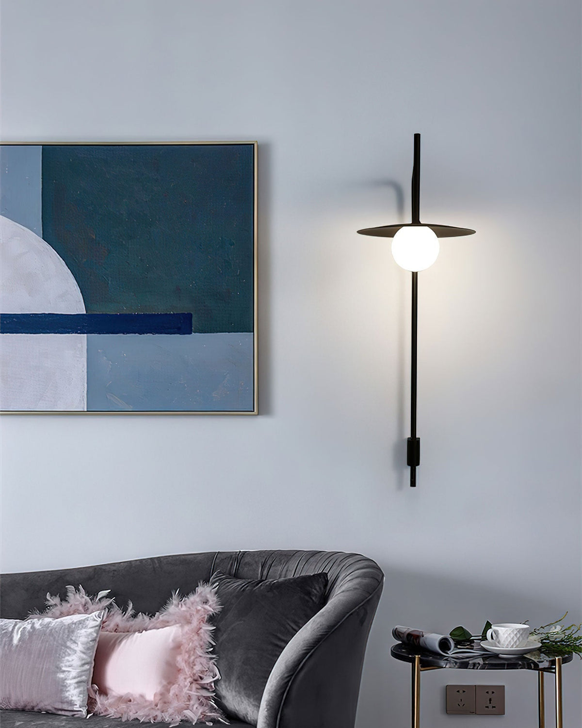 Lioririelle wandlamp modern minimalistisch met glazen kap