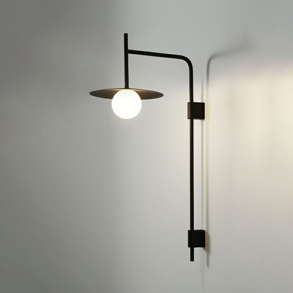 Lioririelle wandlamp modern minimalistisch met glazen kap
