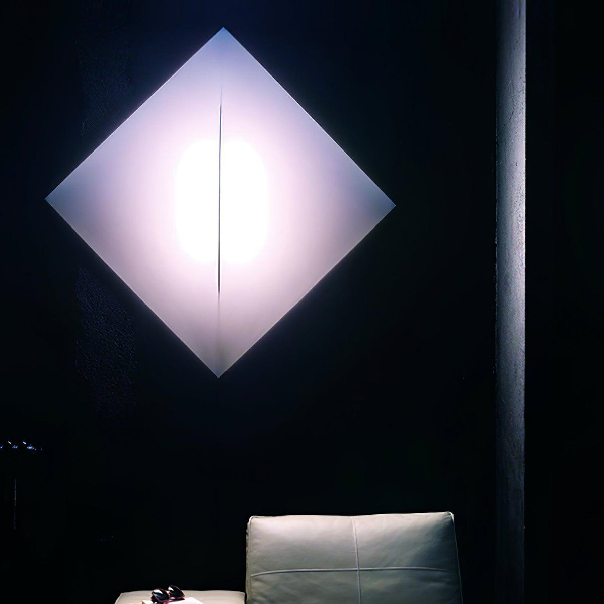 Linivelia Minimalistische wandlamp van textiel