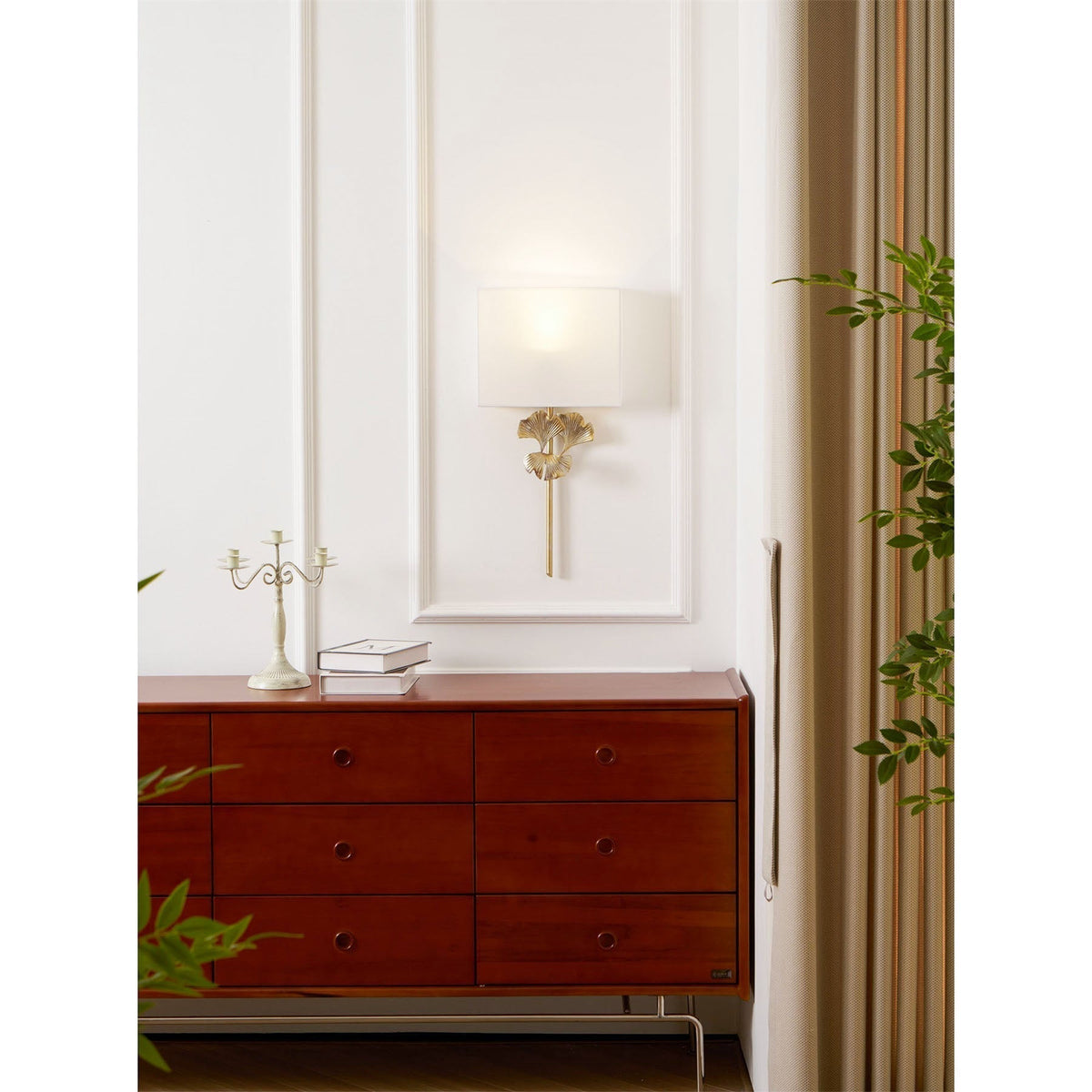 Mirelora wandlamp