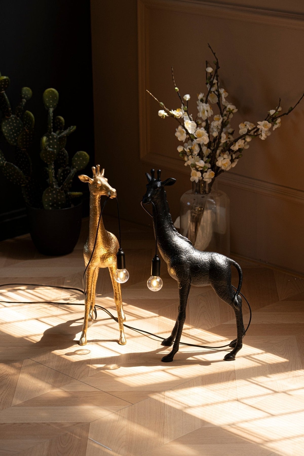 Fexl Luxe giraffesculptuur vloerlamp