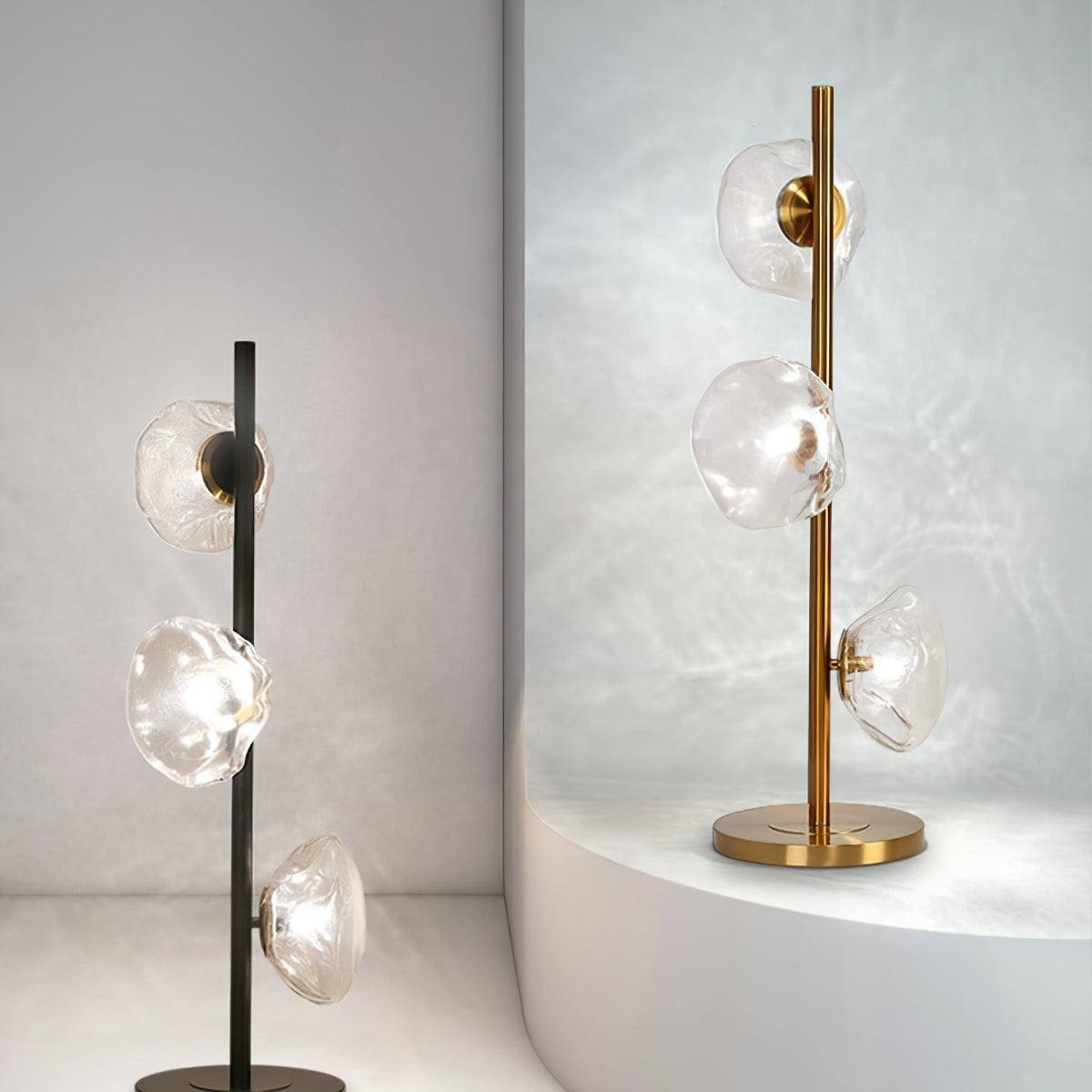 Byres Design Onregelmatige LED Tafellamp Metaal/Glas Binnen