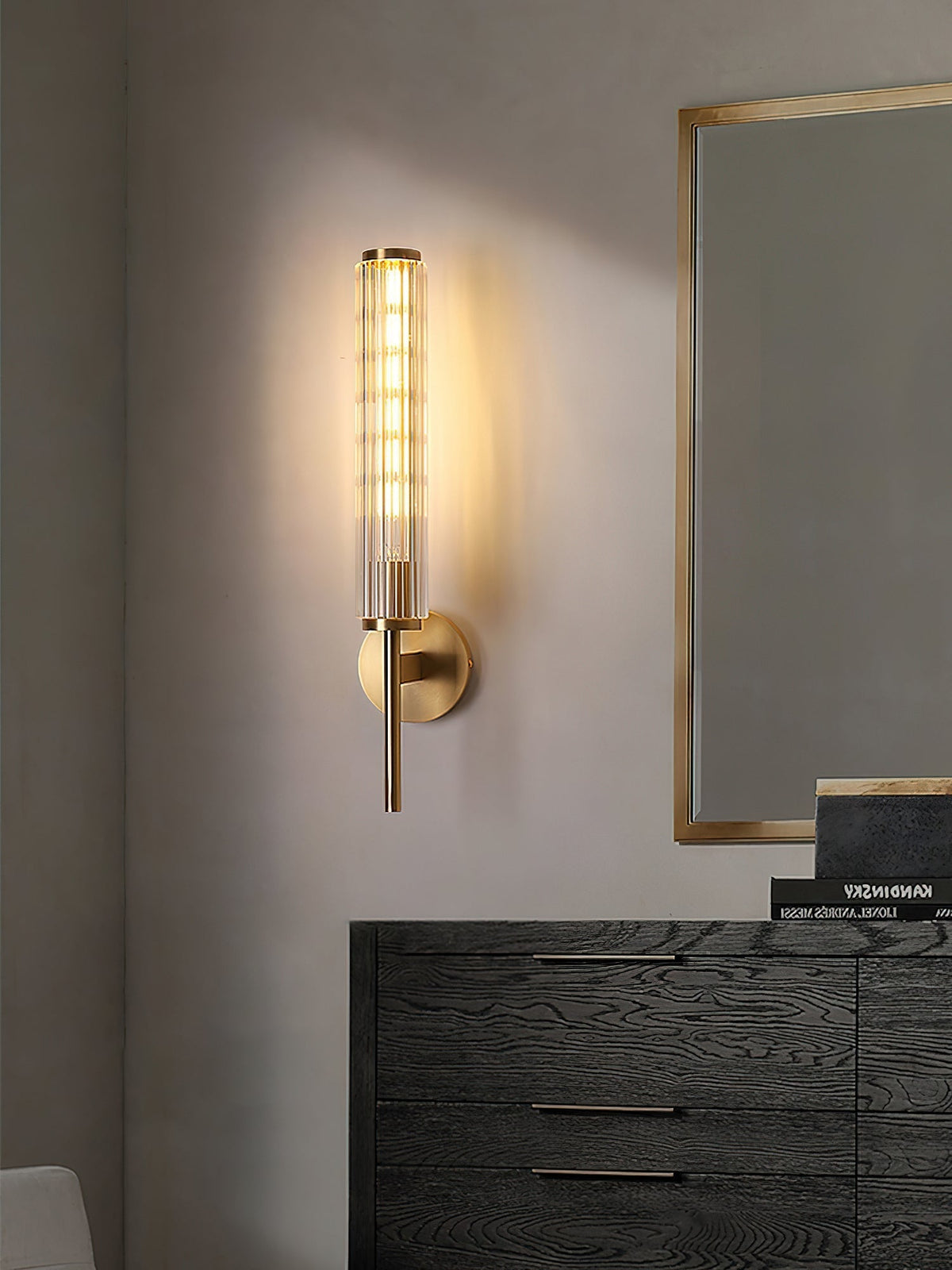 Faylen Premium Lineaire wandlamp van messing en glas