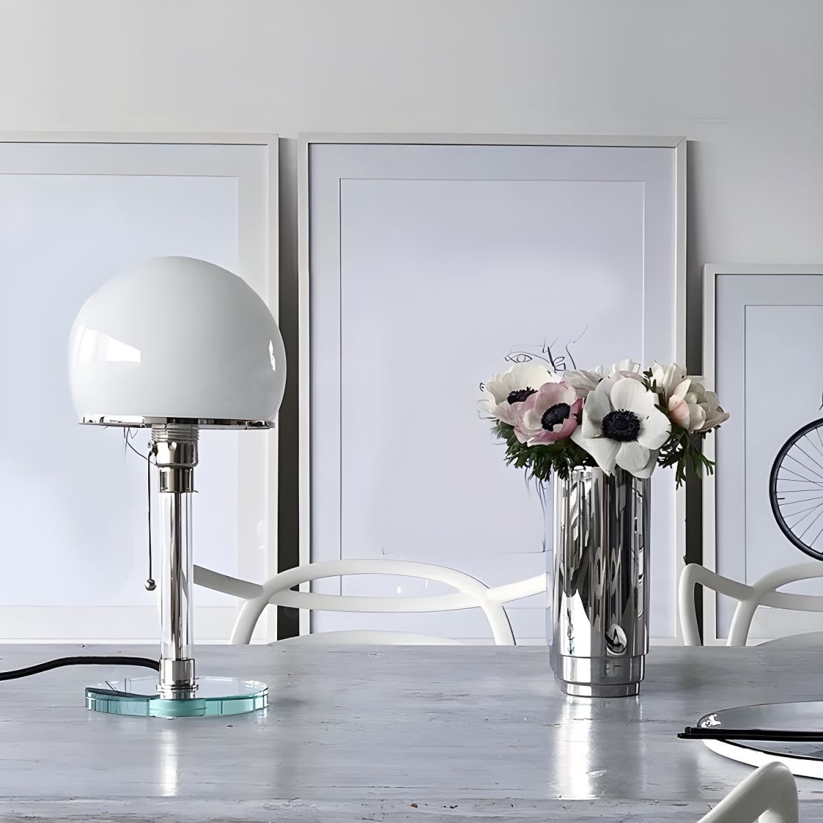 Fane tafellamp met artistiek glazen ontwerp