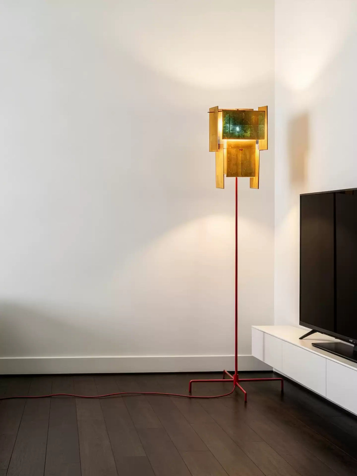 Marcelline vloerlamp in goudkleurige afwerking