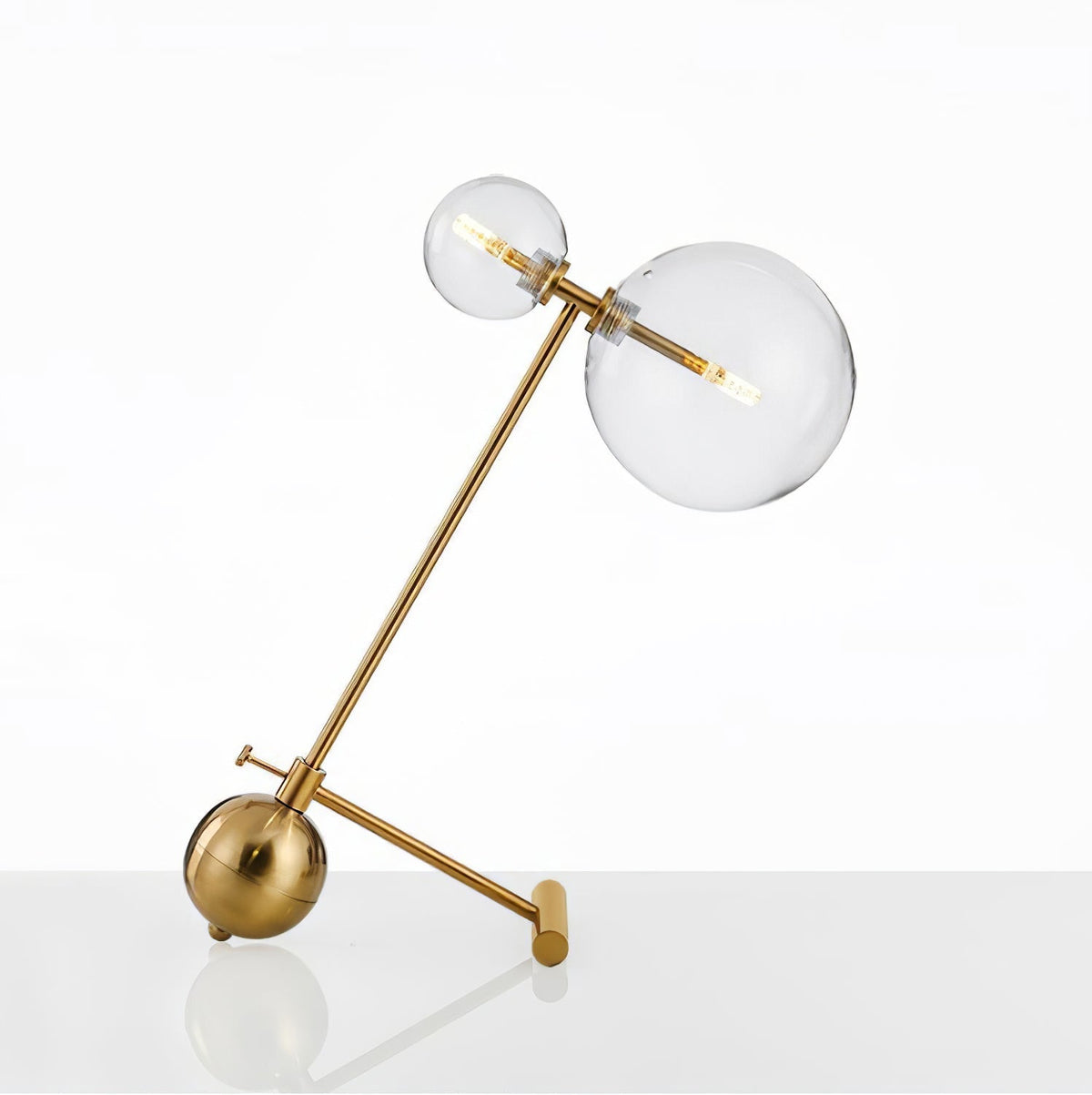Deno moderne tafellamp