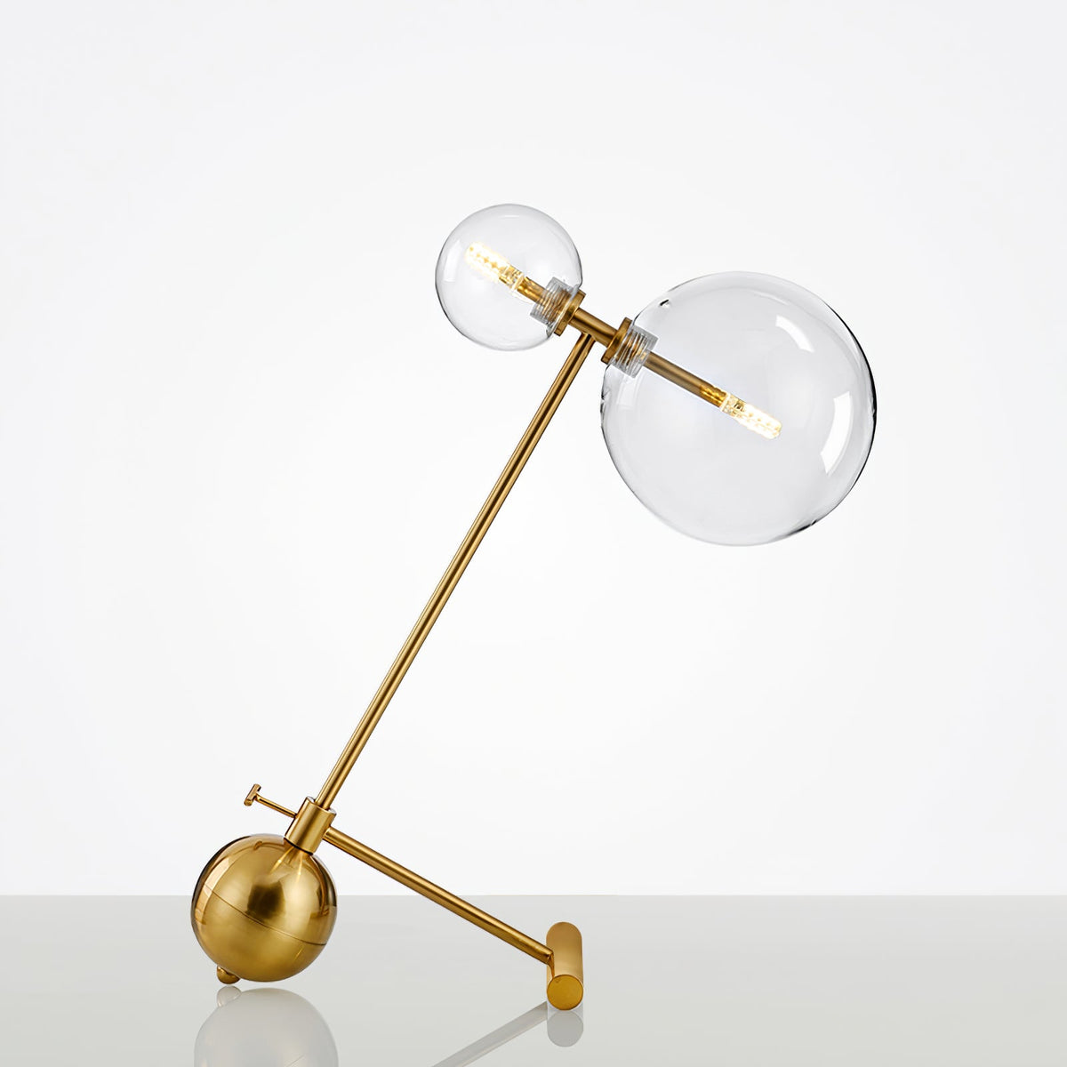 Deno moderne tafellamp
