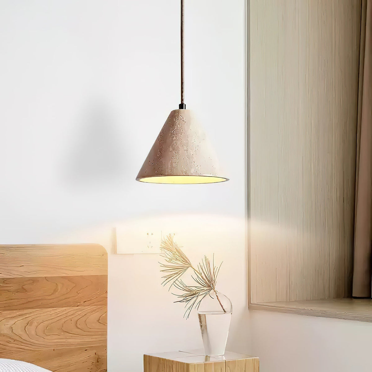 Cezoriel conische hanglamp van geel travertin