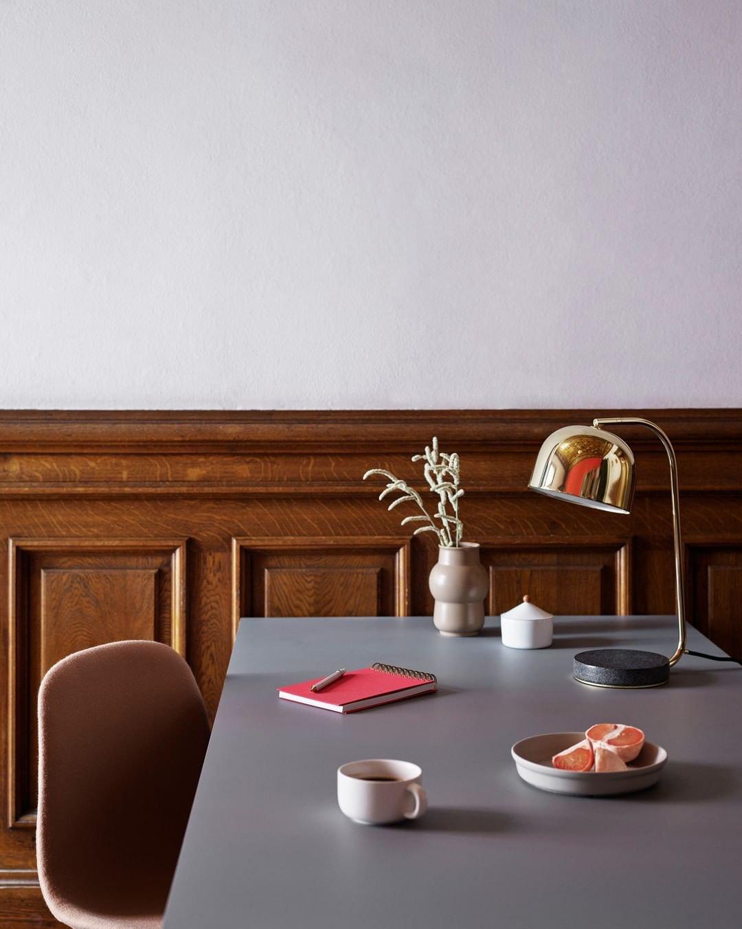Noroora minimalistische tafellamp