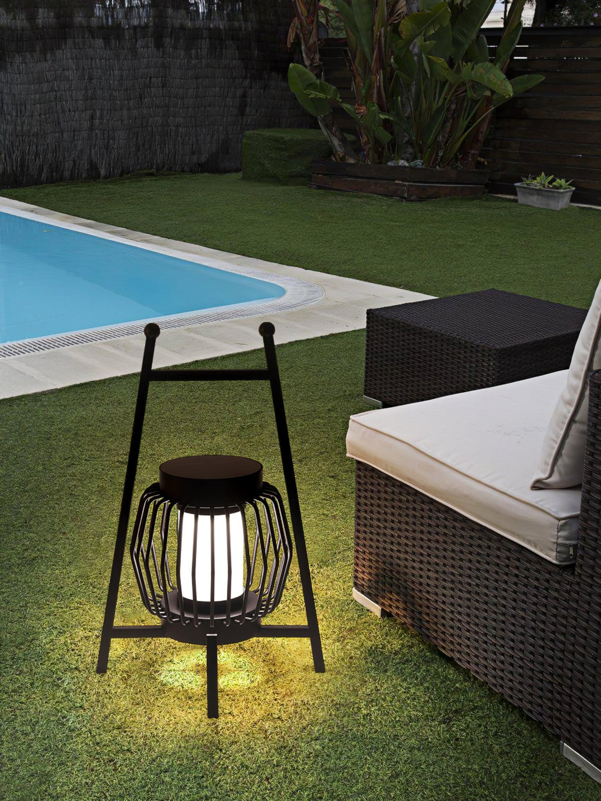 Vithair Oriental vloerlamp van hout voor buiten