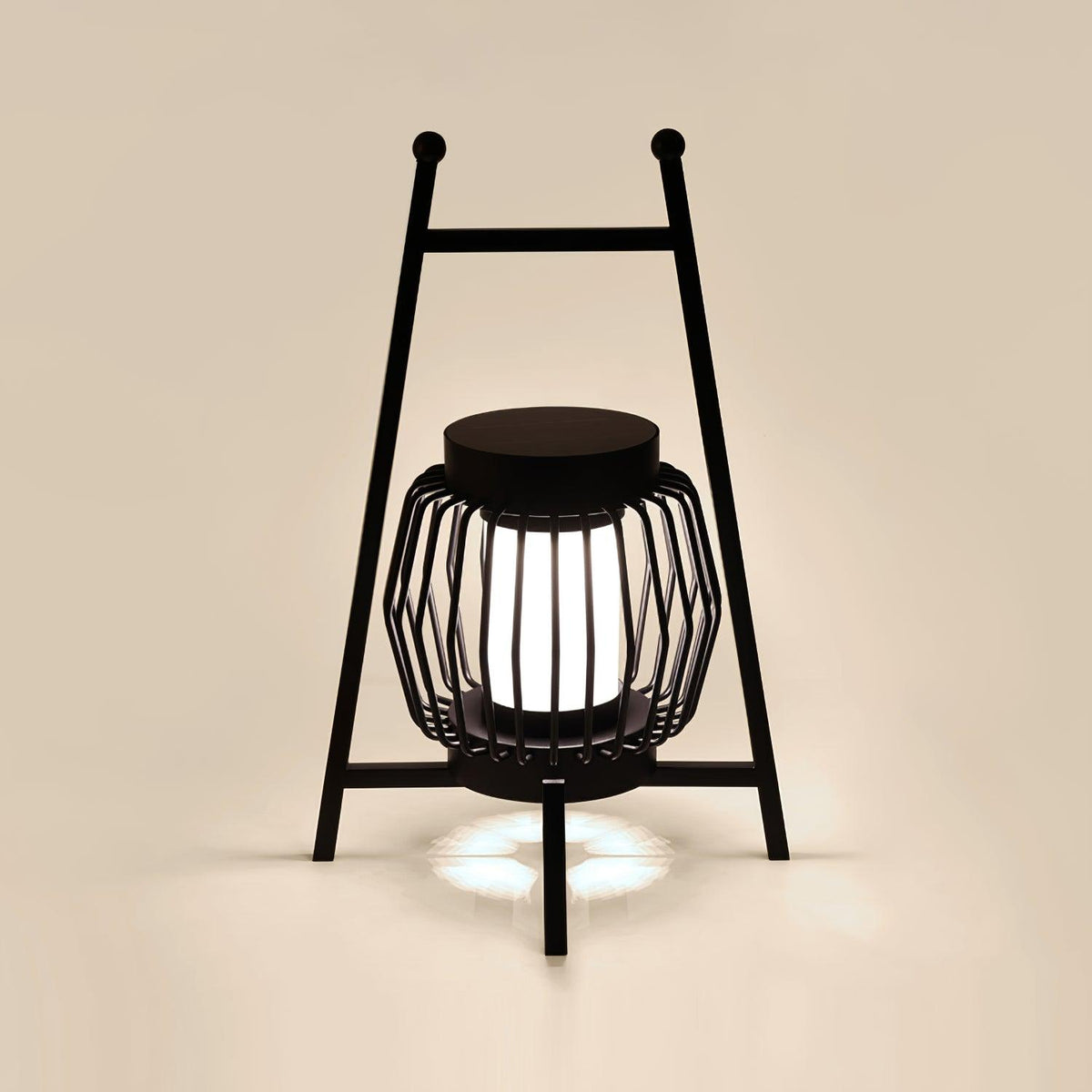 Vithair Oriental vloerlamp van hout voor buiten
