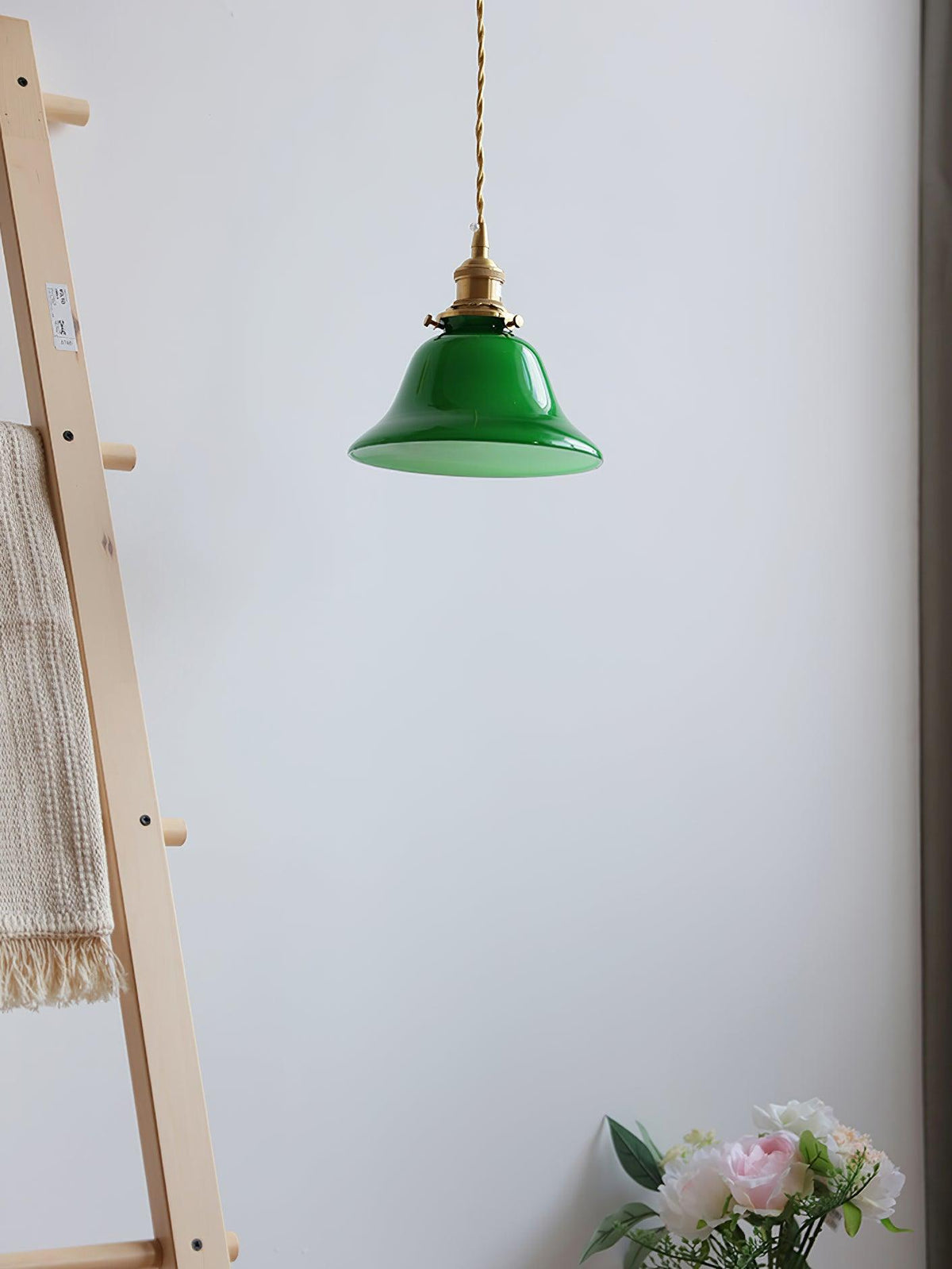 Jovanth Retro hanglamp in messing met groene afwerking