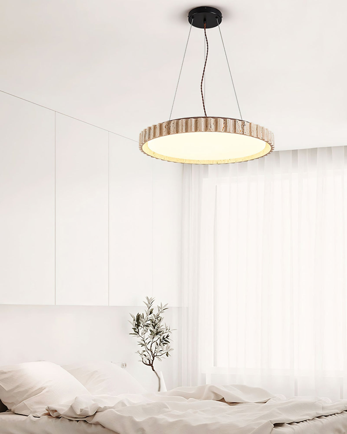 Elvenis ronde hanglamp van geel travertin