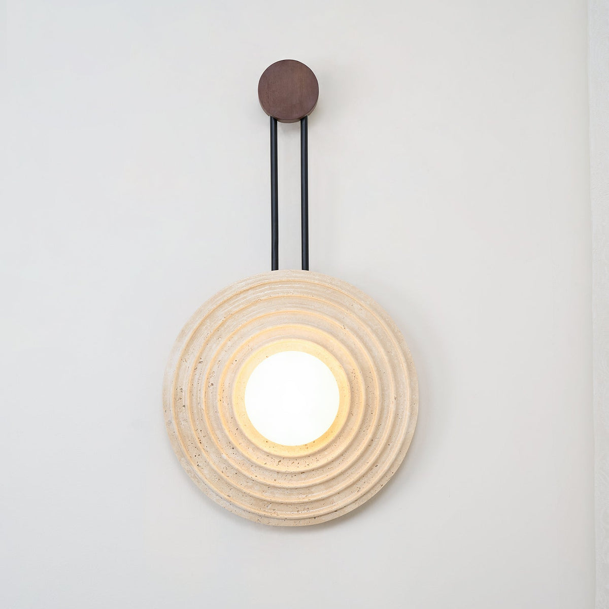 Isoror Spiral-Ring travertin wandlamp