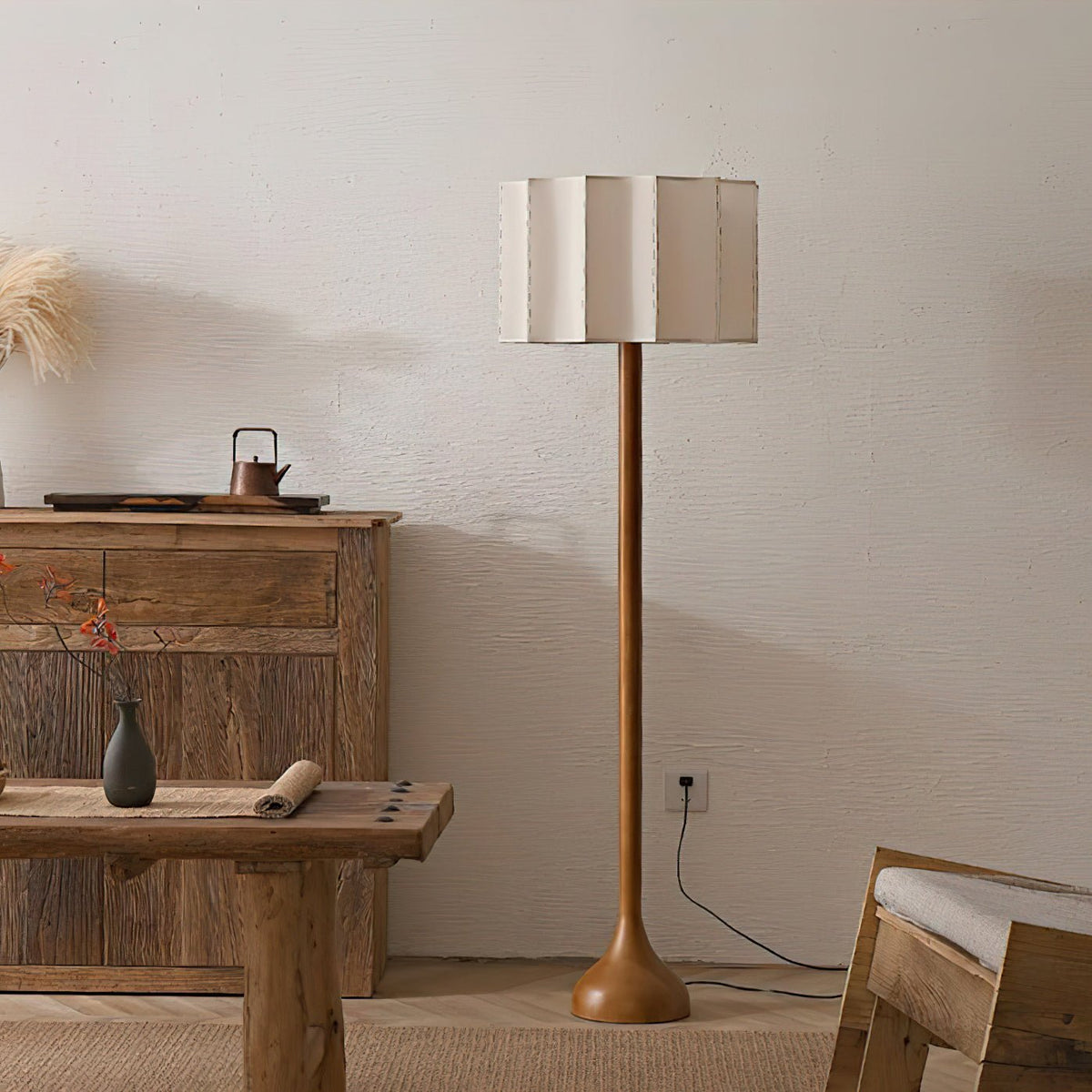 Bexi Minimalistische vloerlamp van walnoothout en beige stof
