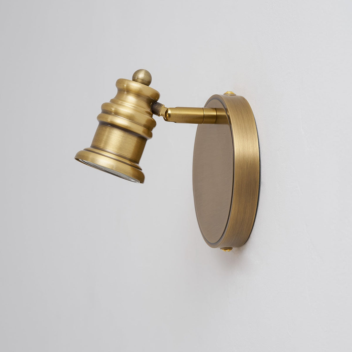 Corten messing wandlamp