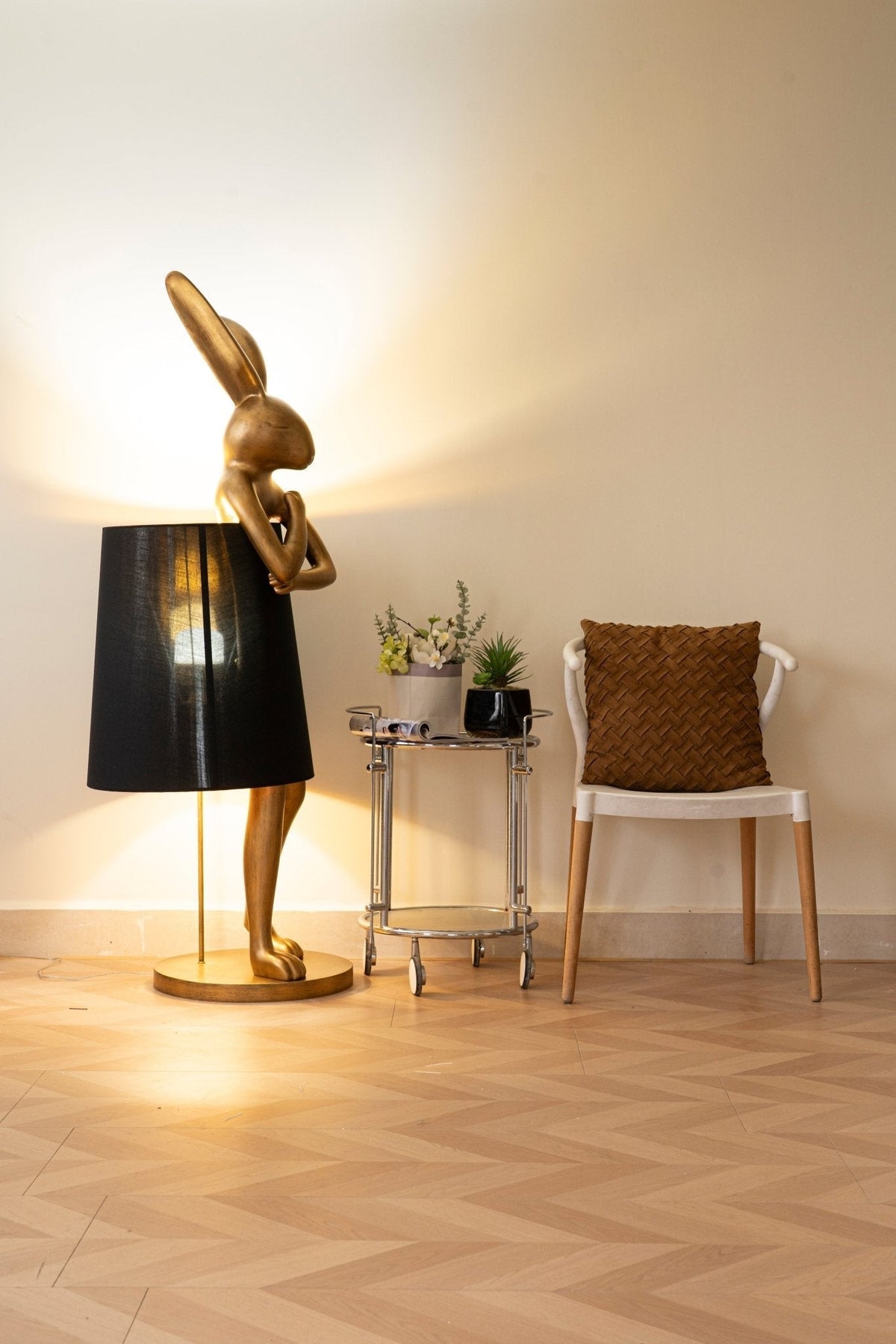 Sedr Luxe vloerlamp met silhouet van een konijn