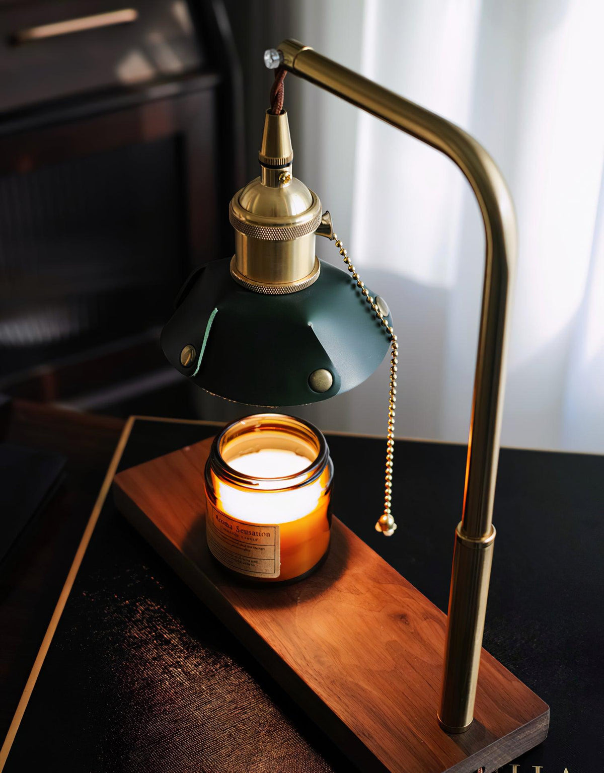 Clark Moderne tafellamp van hout