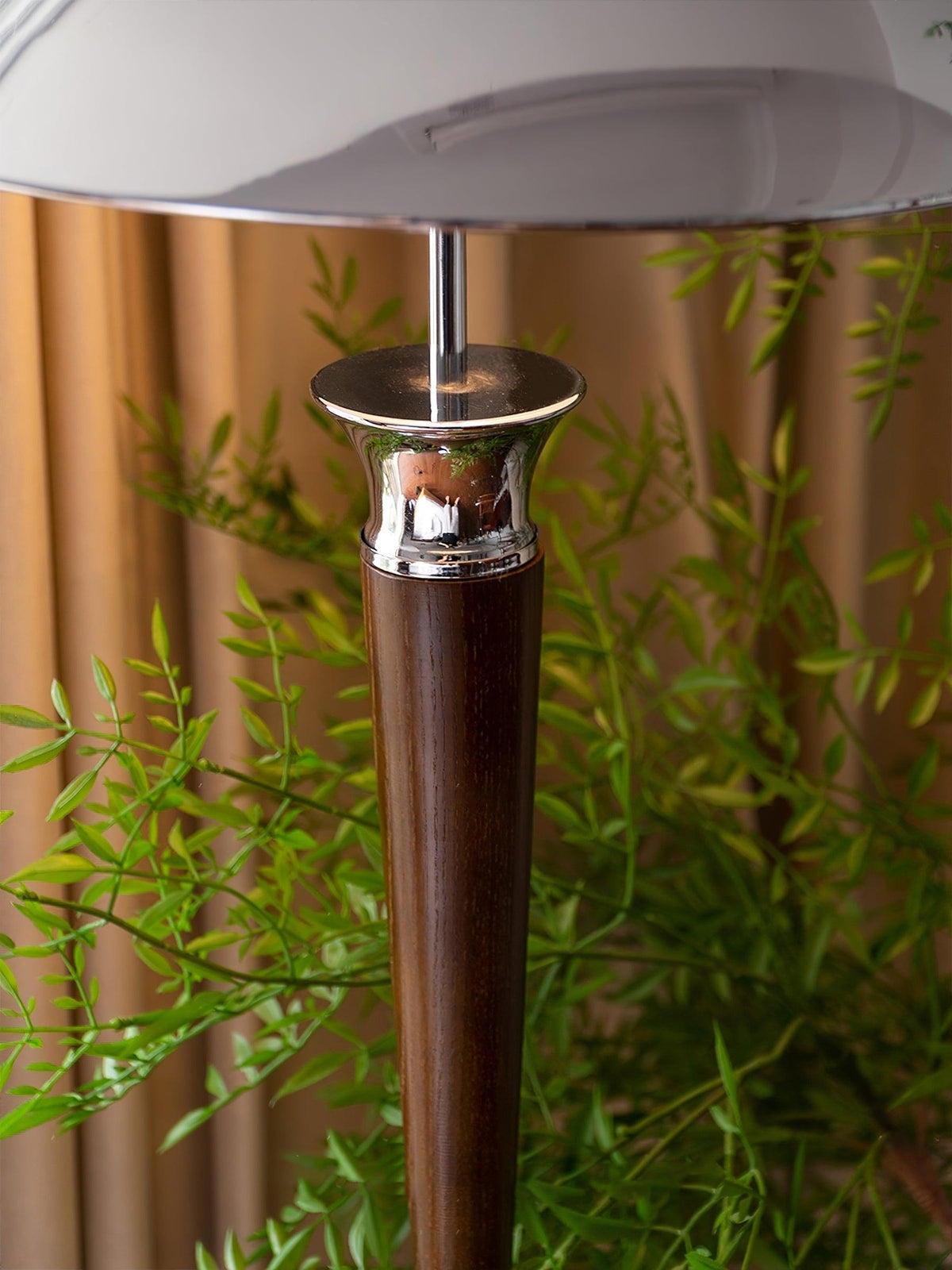 Viraivelle Retro chroom vloerlamp