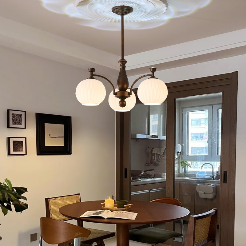 Vaslen kroonluchter Orb vintage
