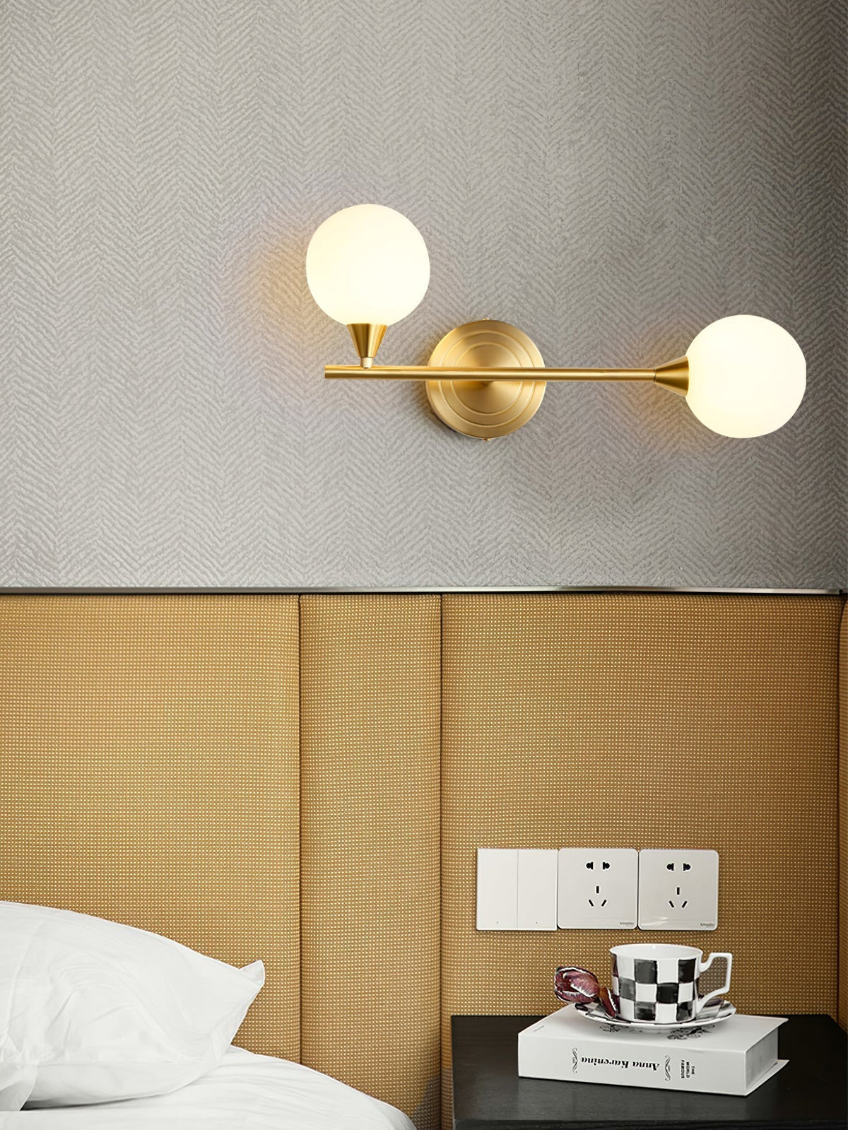 Orbilist wandlamp