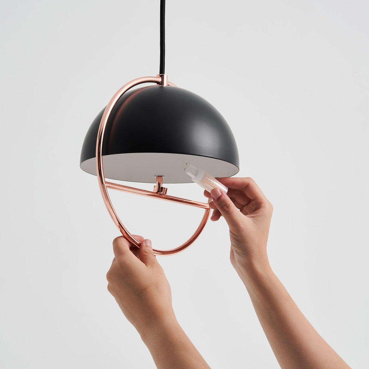 Zephira hanglamp van stalen klassieker