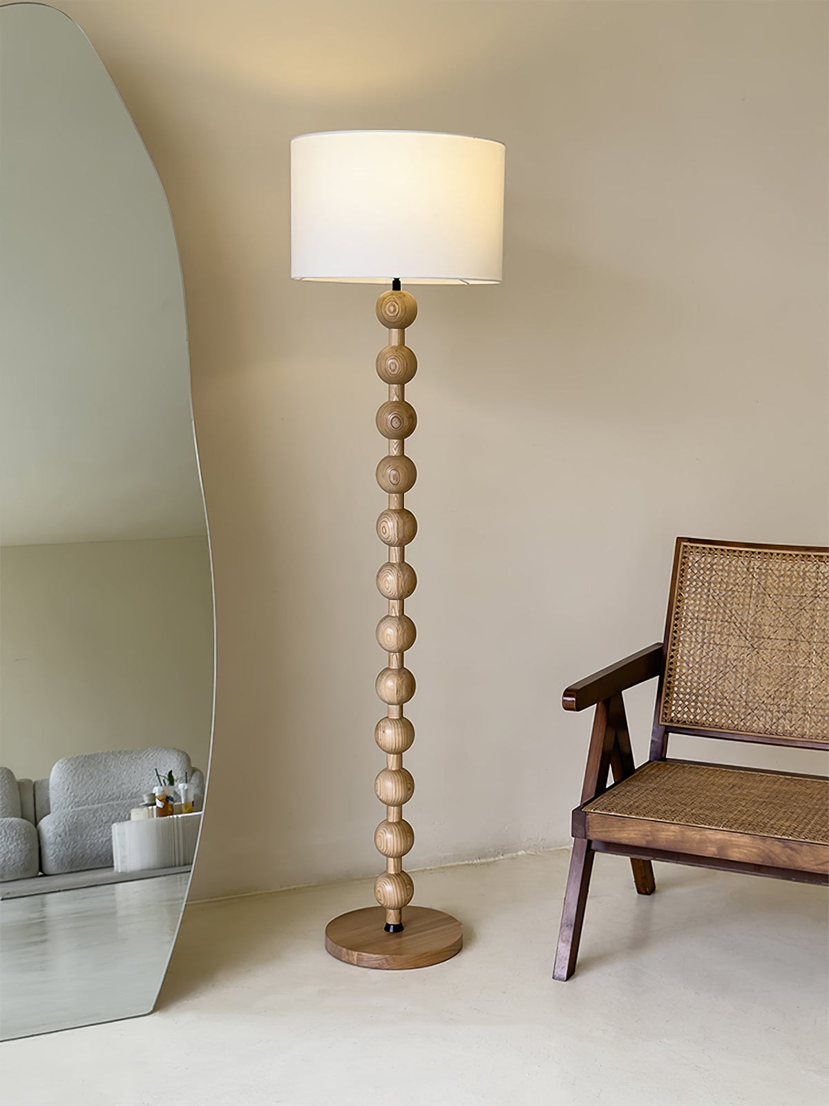 Paston houten vloerlamp met stoffen kap