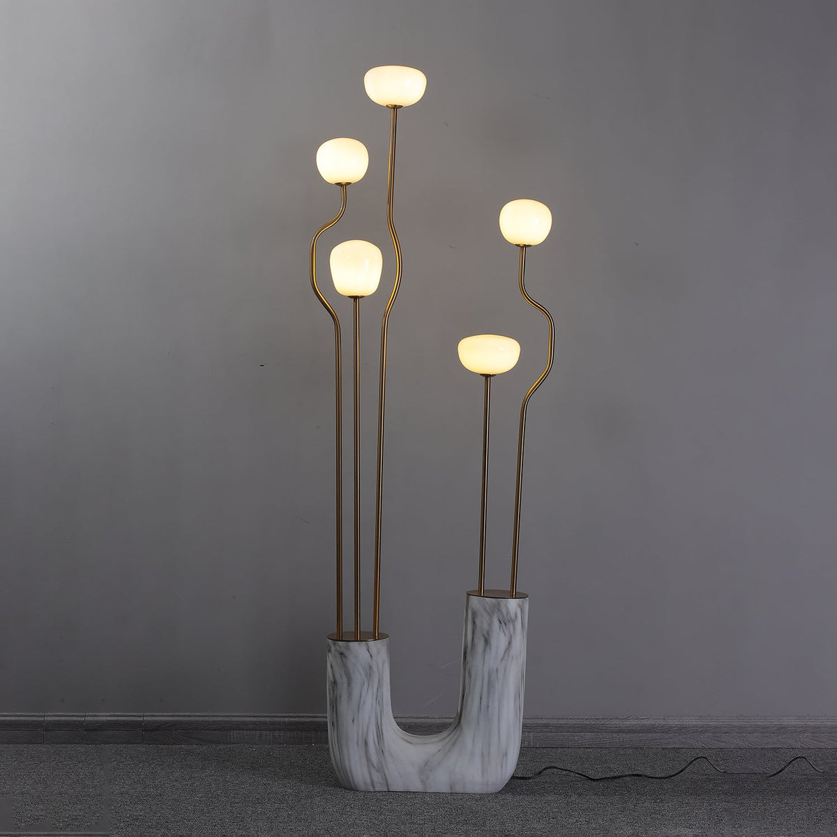 Lumon vloerlamp in marmer en messing, modern