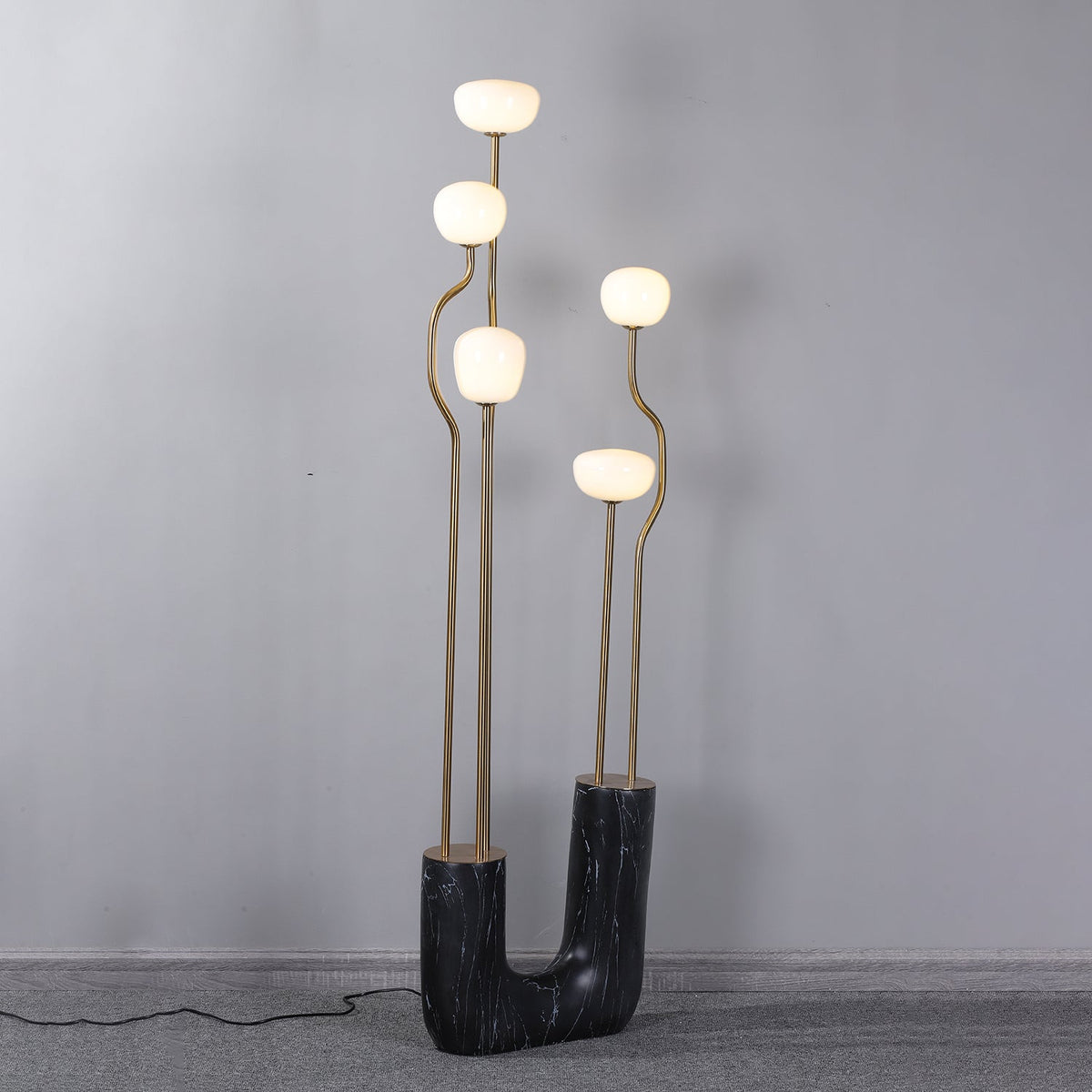 Lumon vloerlamp in marmer en messing, modern