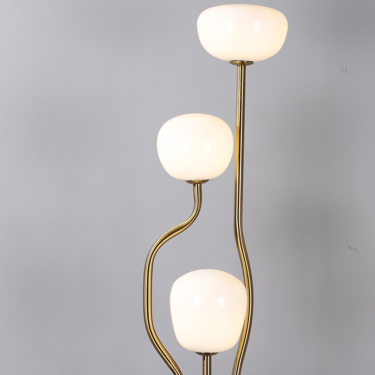 Lumon vloerlamp in marmer en messing, modern