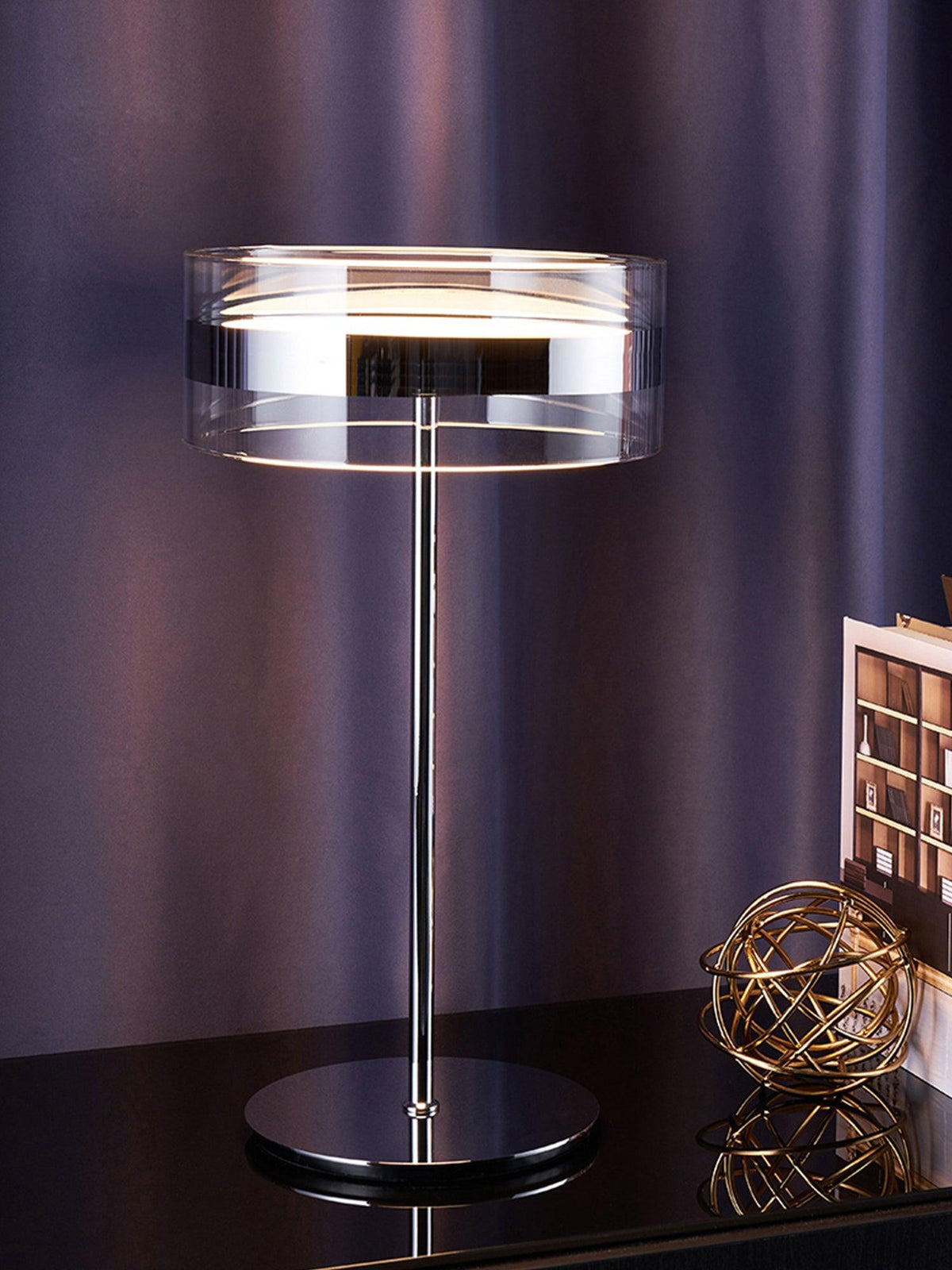 Lioreette tafellamp in chroom en glas