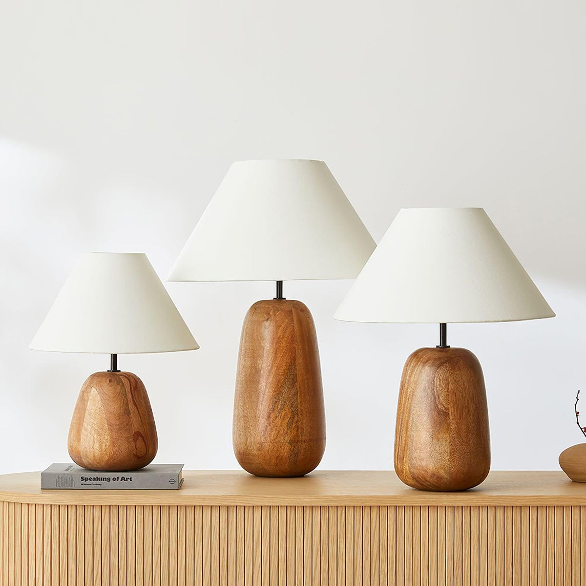Syloraya moderne tafellamp van hout