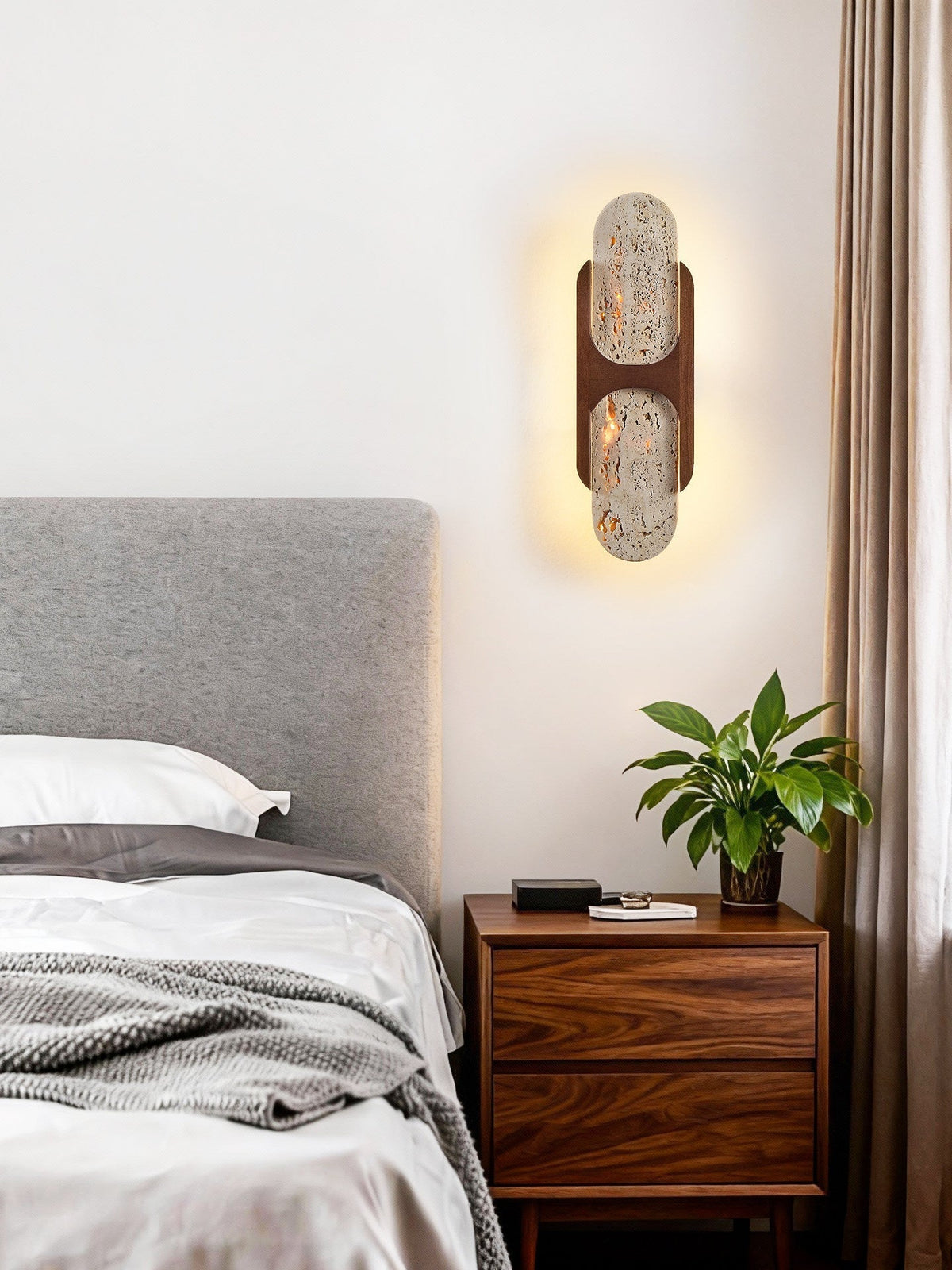 Valarise wandlamp met Geel travertin en Walnoot