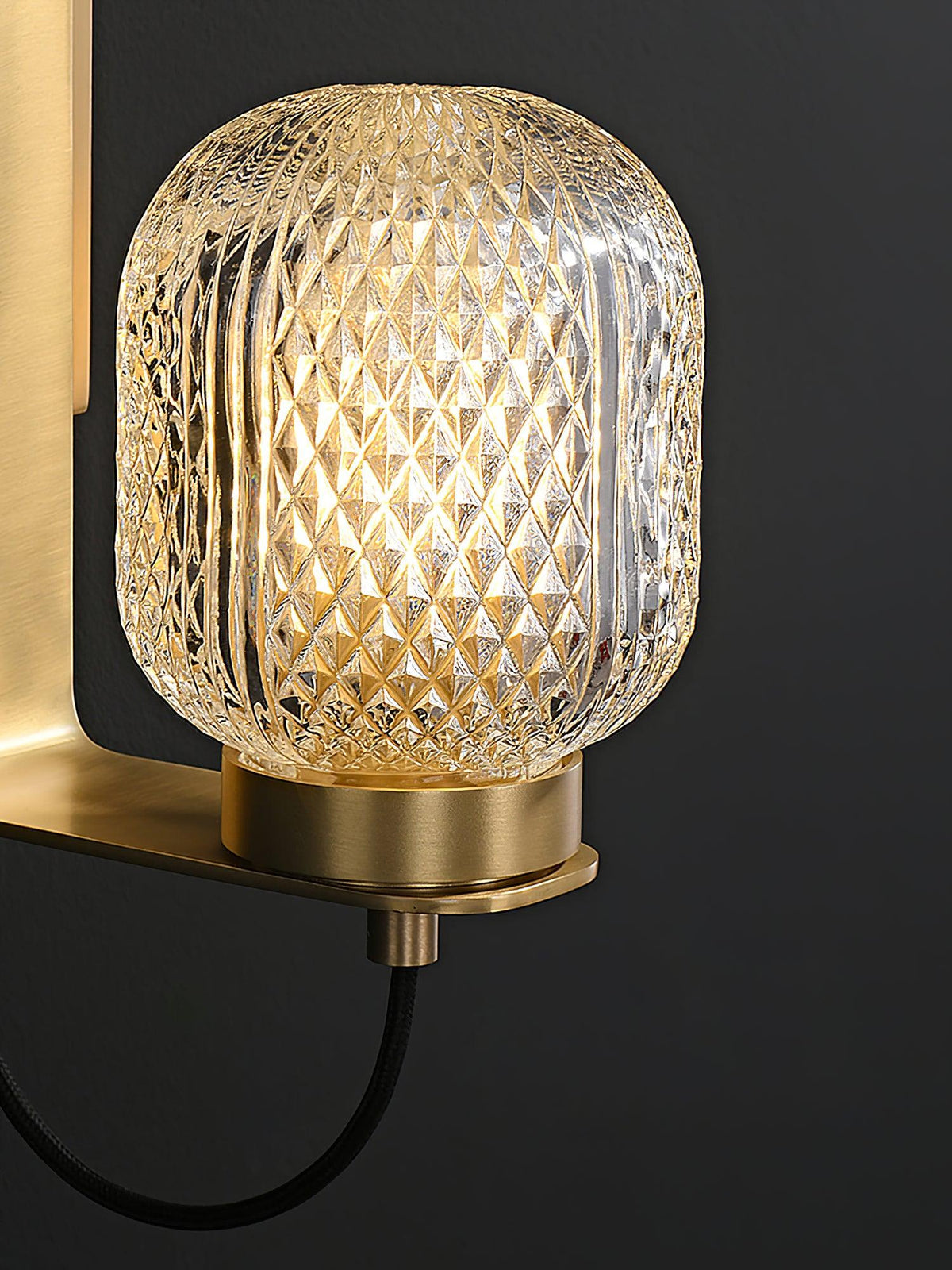 Cresh Premium Noorse kunst wandlamp van messing en glas