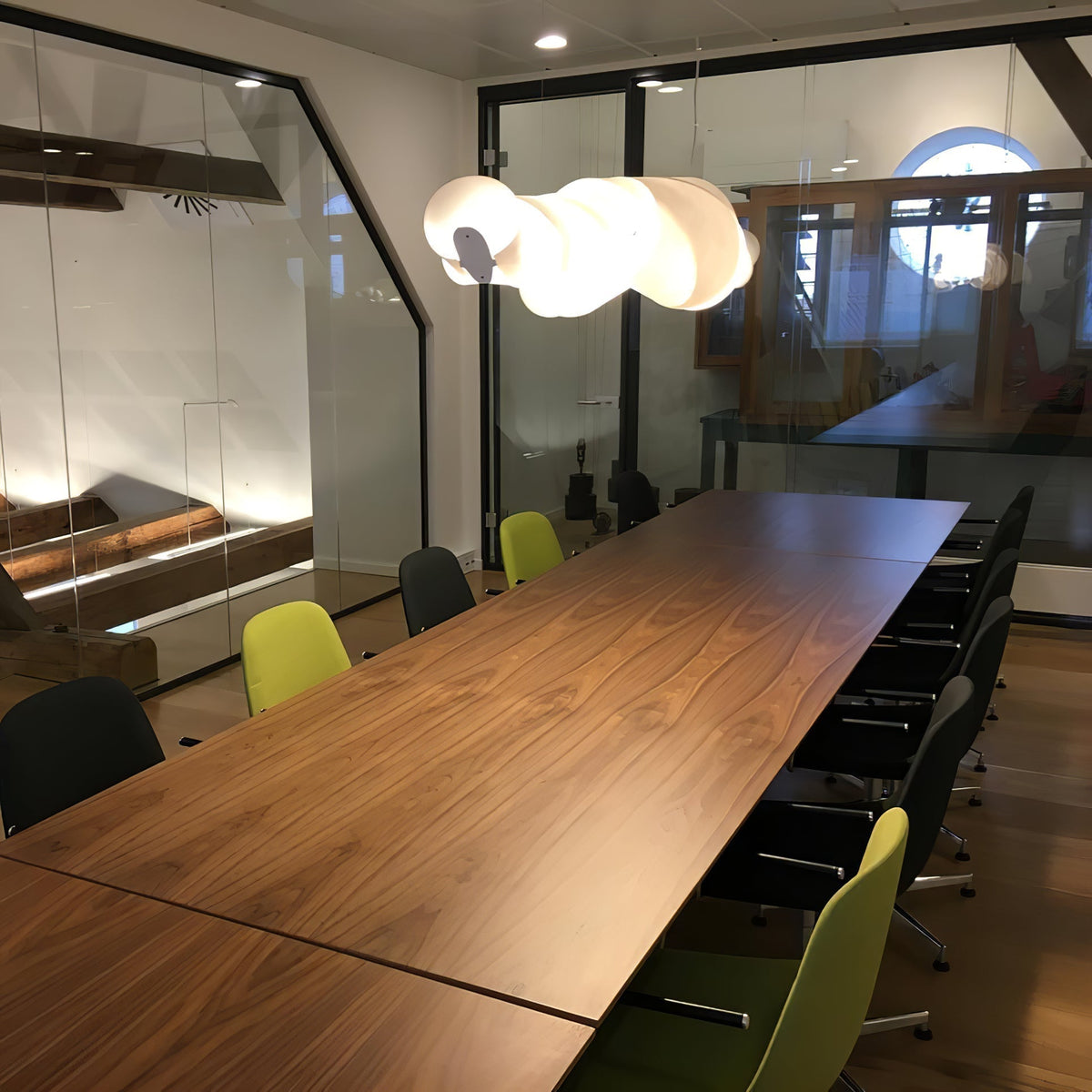 Ribbon Kroonluchter met speelse PVC