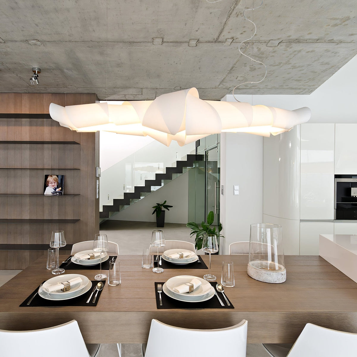 Ribbon Kroonluchter met speelse PVC