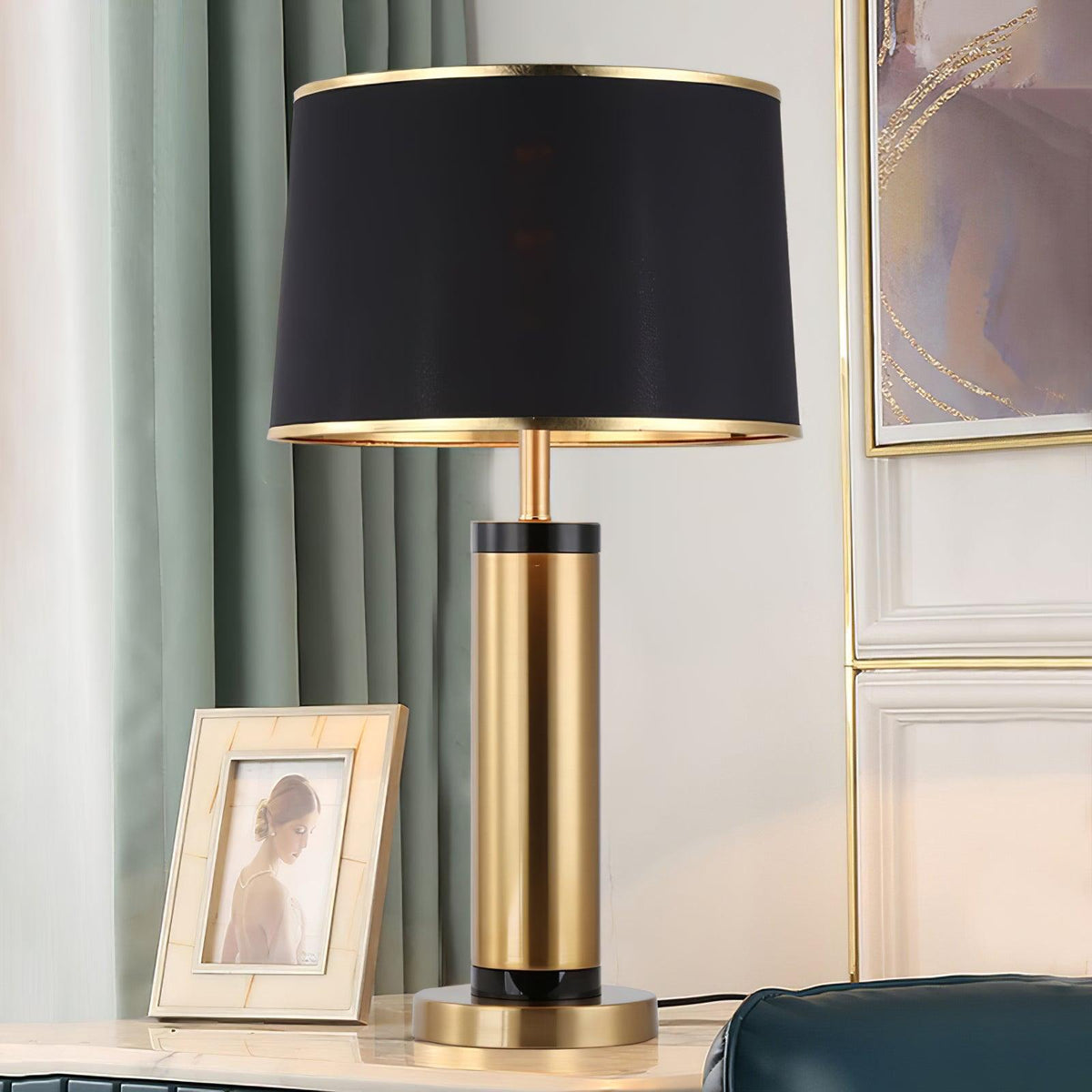 Cur moderne tafellamp in goudkleurige afwerking