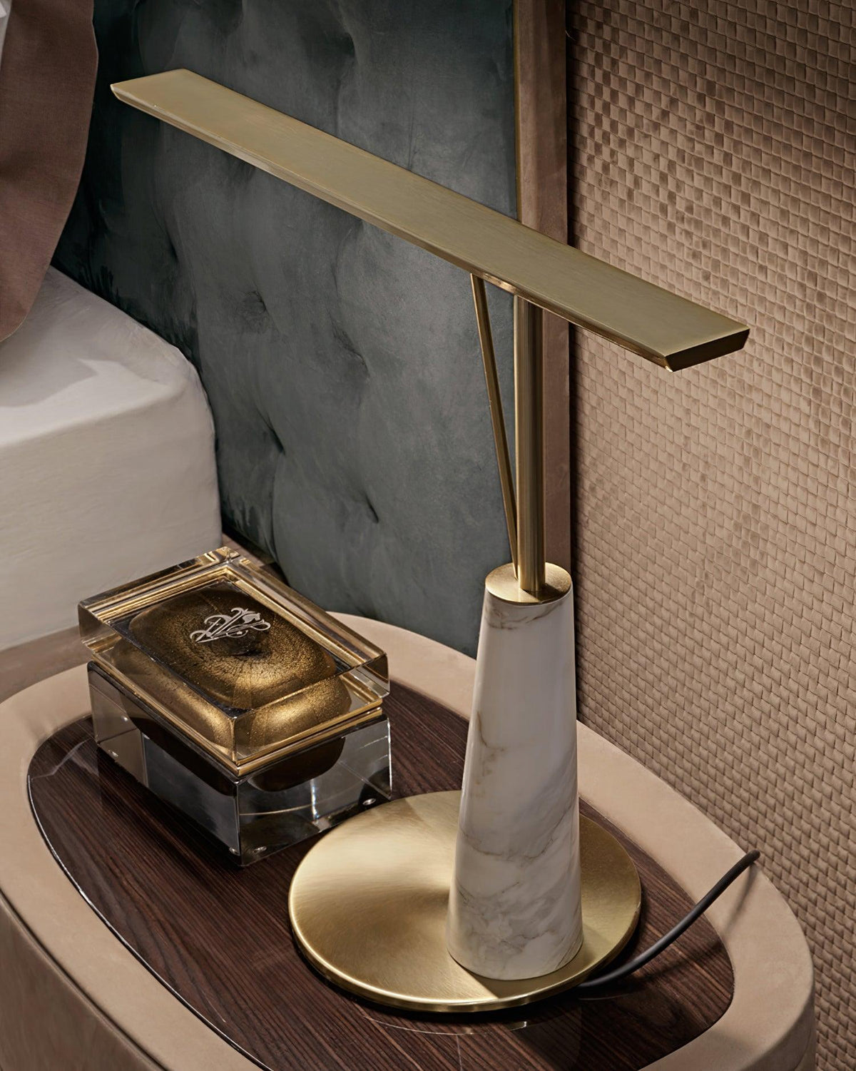 Lunaris Moderne tafellamp van Marmer