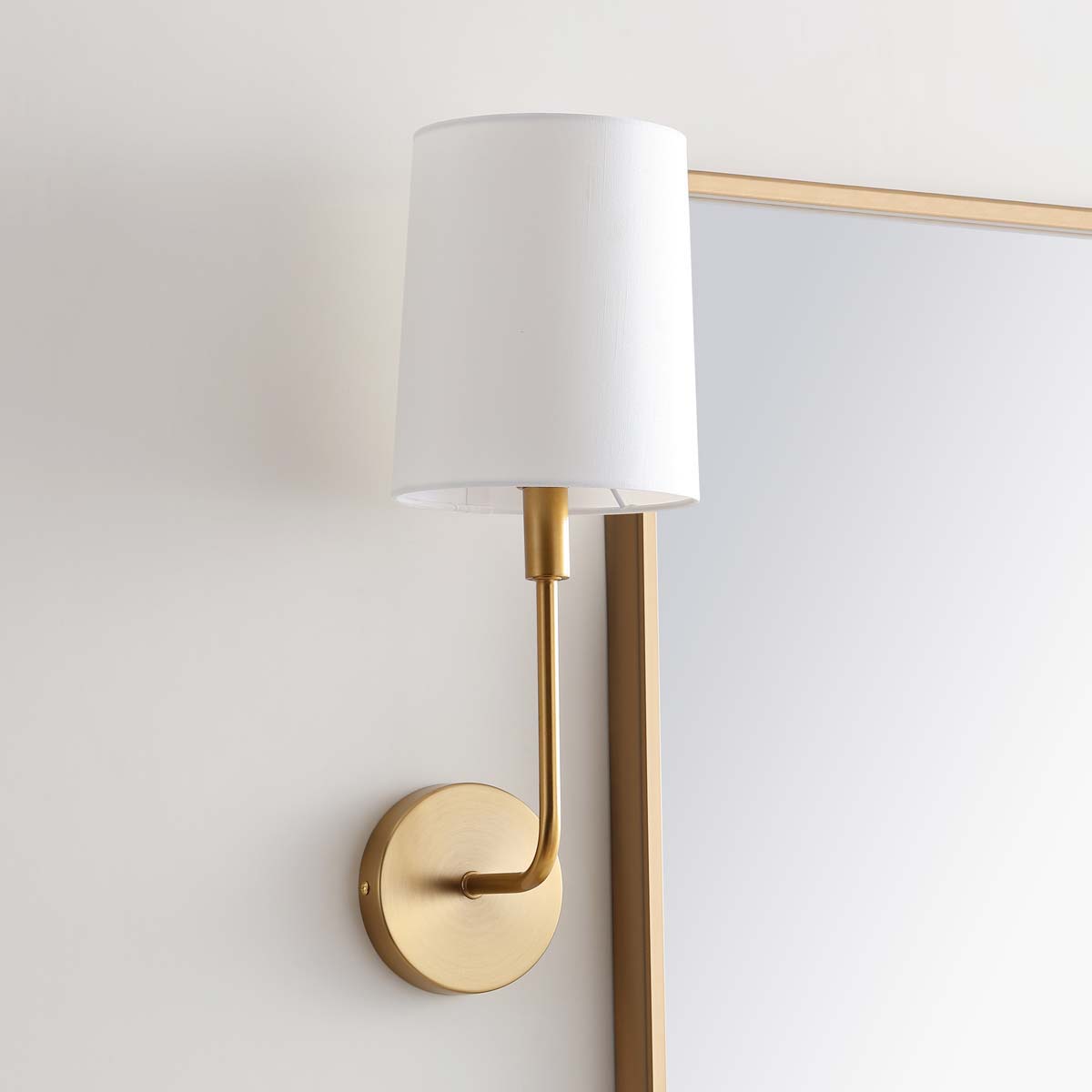 Viraelenne wandlamp