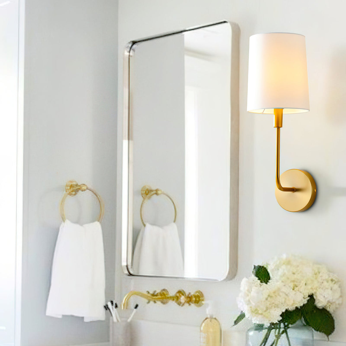 Viraelenne wandlamp