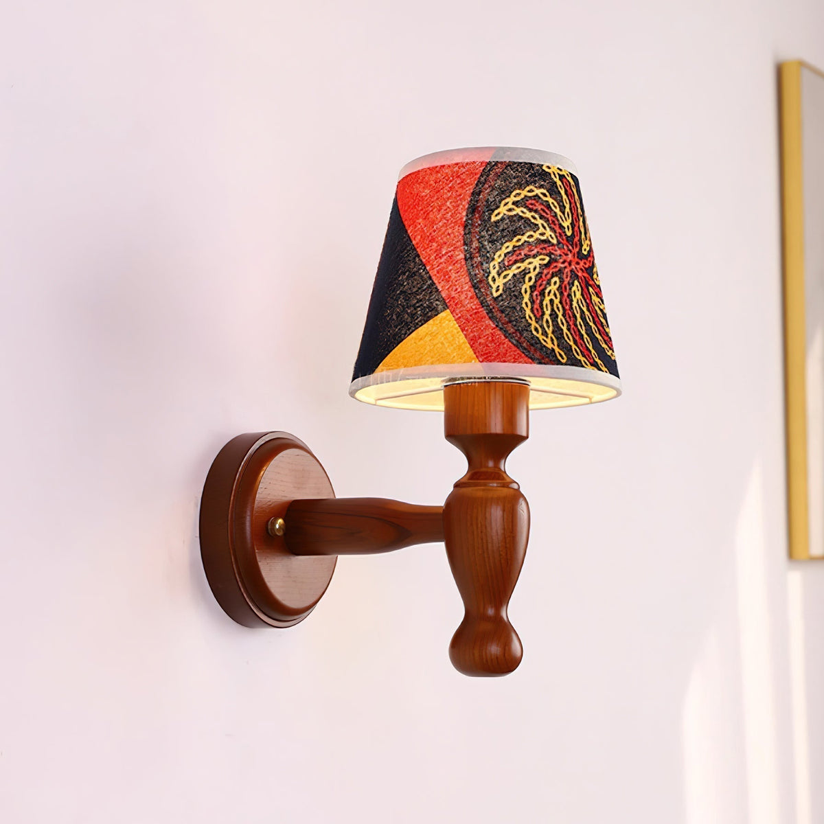 Orbel Mapleleaf wandlamp met houten element