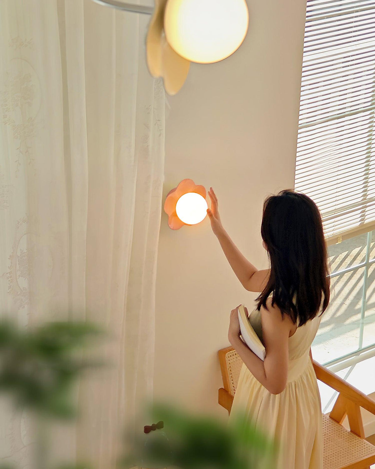 Petalia wandlamp