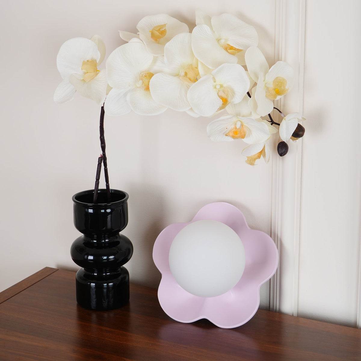 Petalia wandlamp